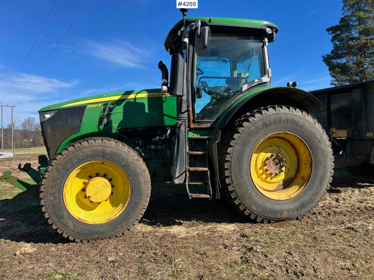 2012 John Deere 7260R Tractor w/ PTO - Farm tractor: picture 4 2012 John Deere 7260R Tractor w/ PTO - Farm tractor: picture 4