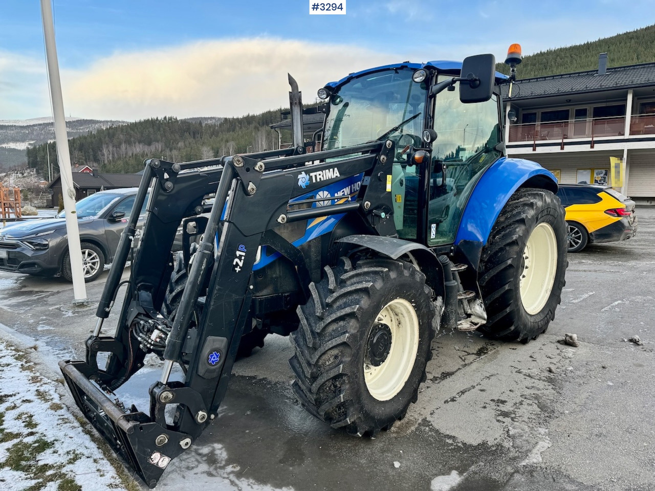 2013 New Holland T5.95 with Trima +2.1P Front Loader. New Engine! - Farm tractor: picture 1 2013 New Holland T5.95 with Trima +2.1P Front Loader. New Engine! - Farm tractor: picture 1