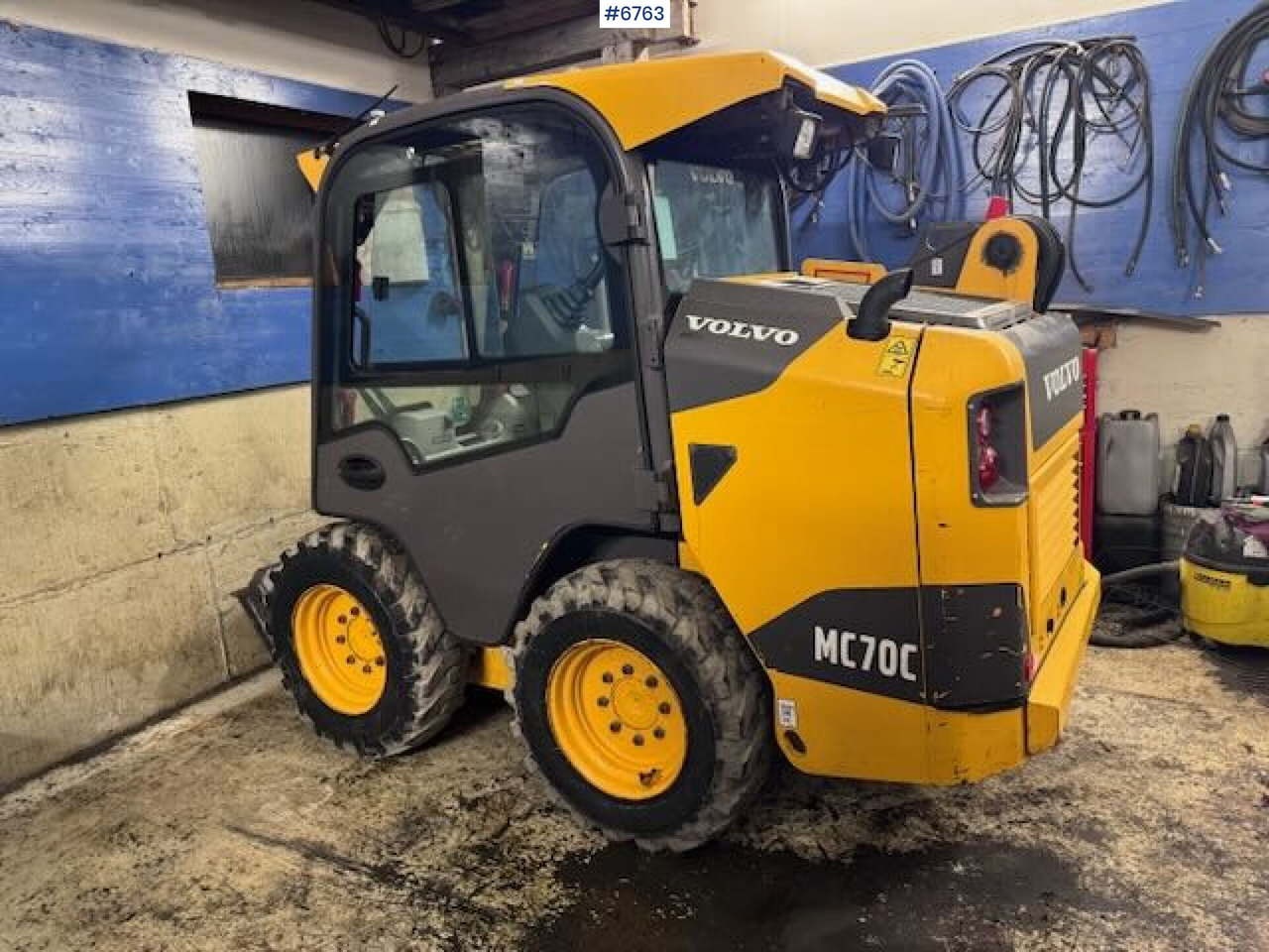 2014 Volvo MC70C T4 compact loader with bucket and pallet forks. Certified. - Compact loader: picture 4 2014 Volvo MC70C T4 compact loader with bucket and pallet forks. Certified. - Compact loader: picture 4