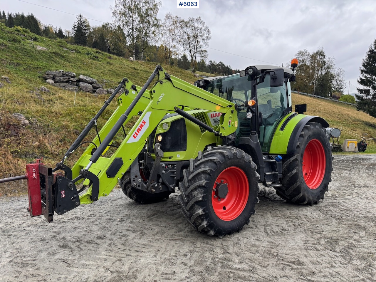 2018 Claas Arion 460 m front loader, front hydraulics and front PTO. - Farm tractor: picture 2 2018 Claas Arion 460 m front loader, front hydraulics and front PTO. - Farm tractor: picture 2