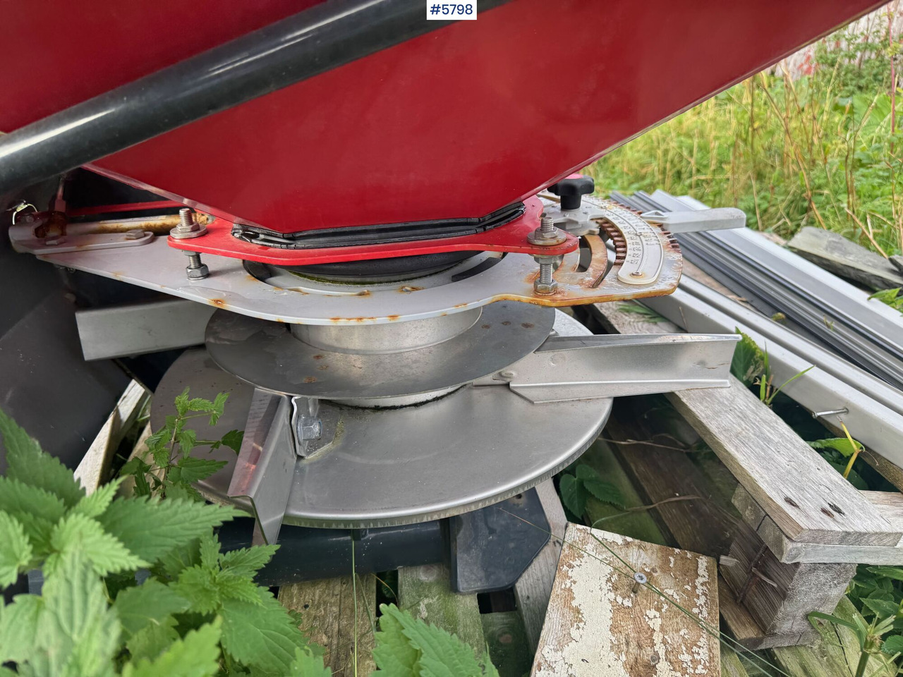 Fertilizer spreader 2018 Kverneland Manure spreader. Repair project: picture 18