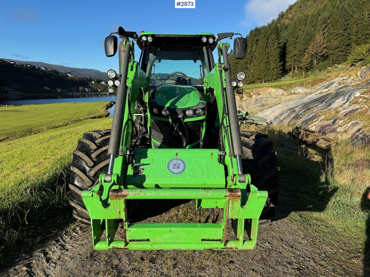 Farm tractor 2019 Deutz-Fahr 6120 TV w/front loader and twin wheels: picture 13