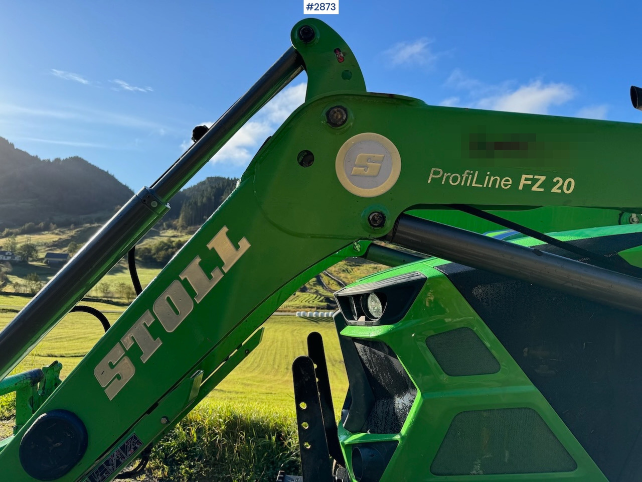 Farm tractor 2019 Deutz-Fahr 6120 TV w/front loader and twin wheels: picture 15