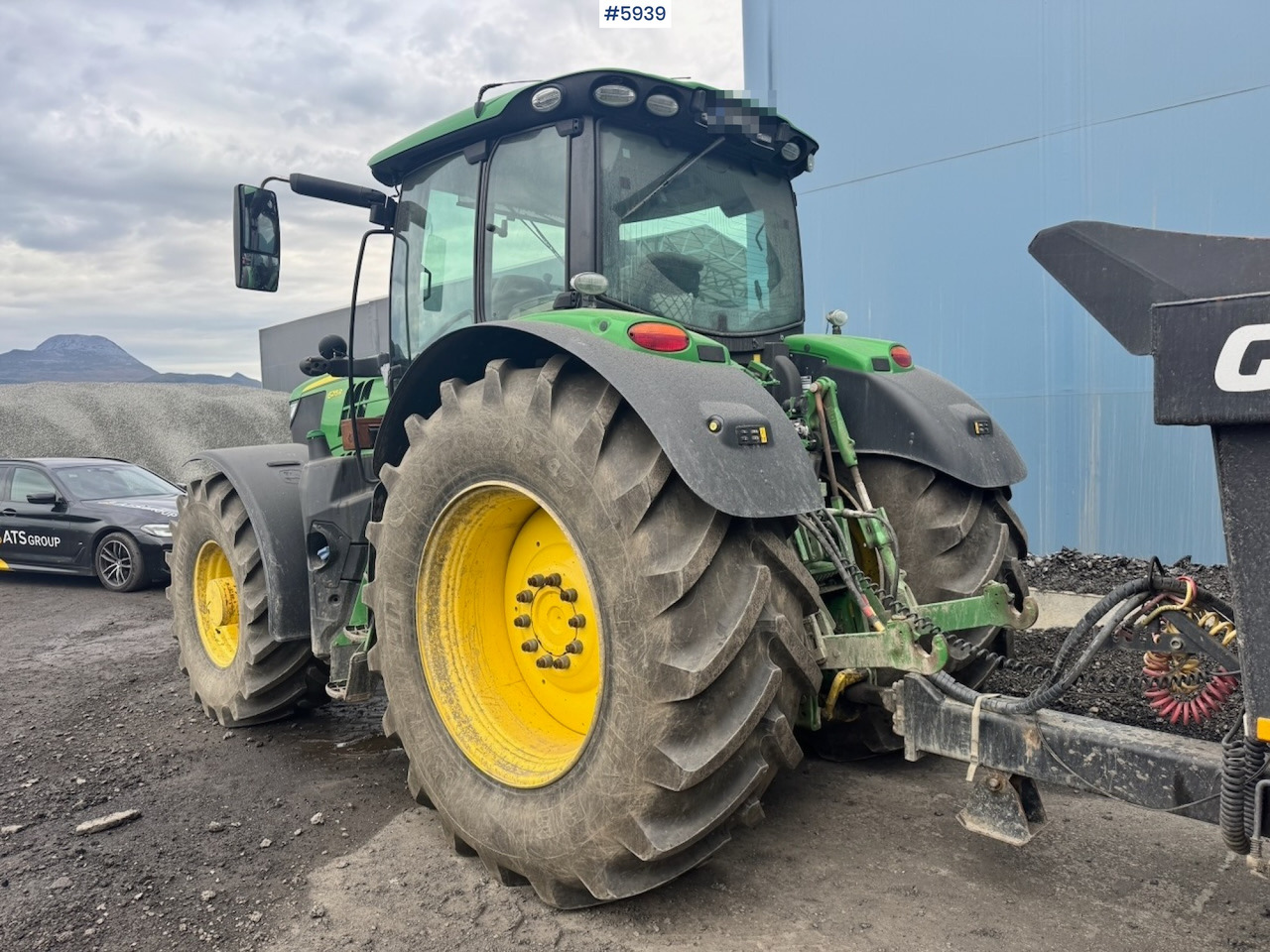 2020 John Deere 6215R w/ Front PTO and hydraulics. 2 sets of tires. - Farm tractor: picture 4 2020 John Deere 6215R w/ Front PTO and hydraulics. 2 sets of tires. - Farm tractor: picture 4