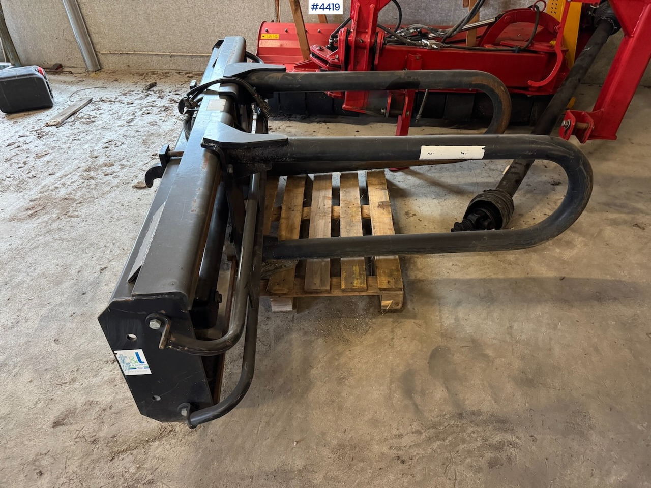Ålø Square clamp - Hay and forage equipment: picture 1 Ålø Square clamp - Hay and forage equipment: picture 1
