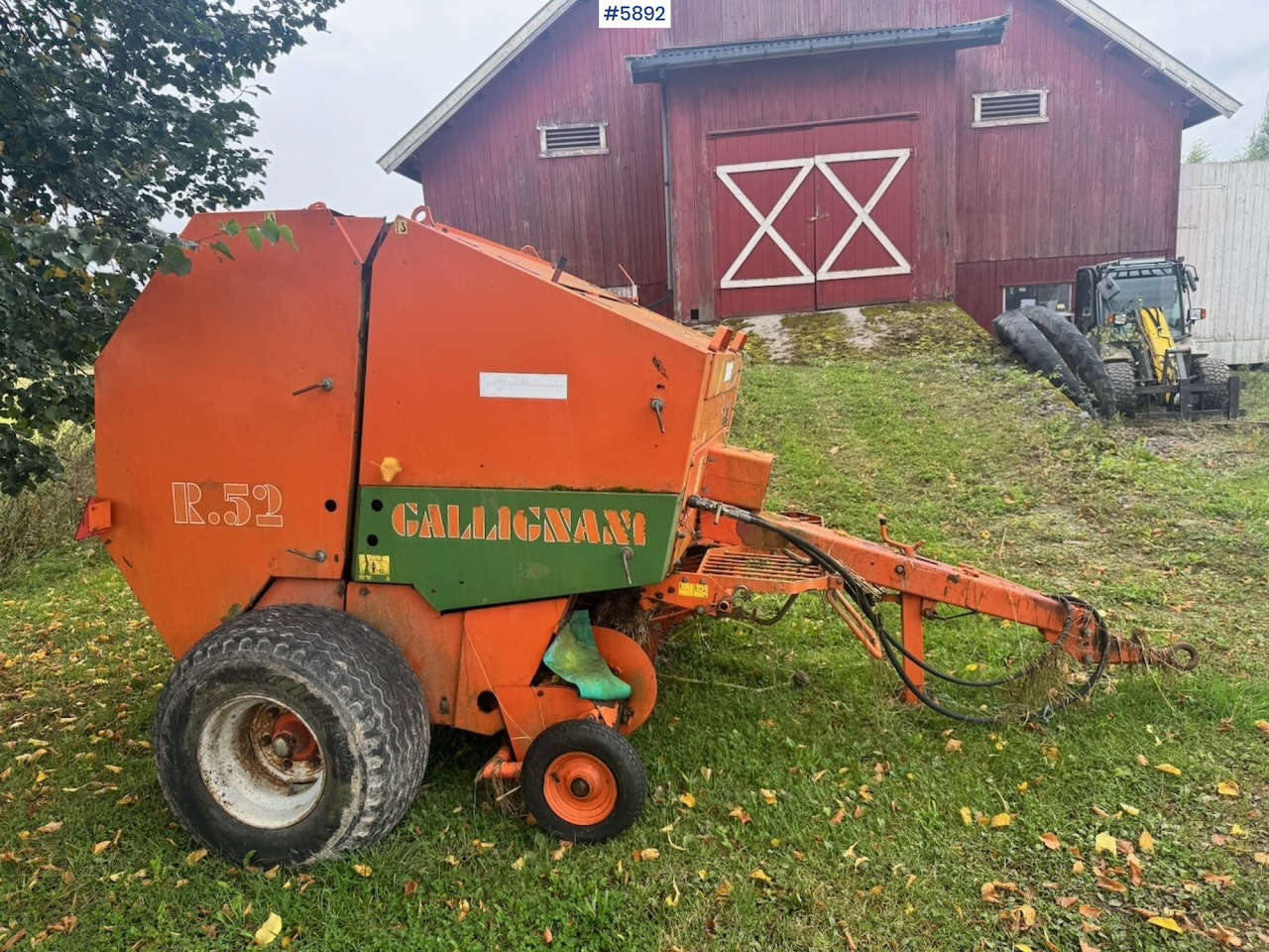Approx. 1990 Callignani R52 Round baler - Hay and forage equipment: picture 1 Approx. 1990 Callignani R52 Round baler - Hay and forage equipment: picture 1