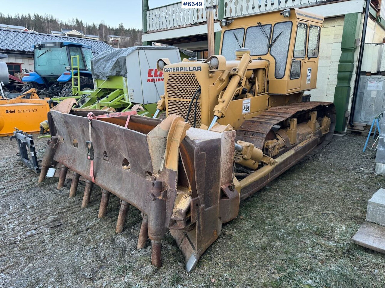 CAT D6C Dozer w/ blade and ripper. - Bulldozer: picture 3 CAT D6C Dozer w/ blade and ripper. - Bulldozer: picture 3