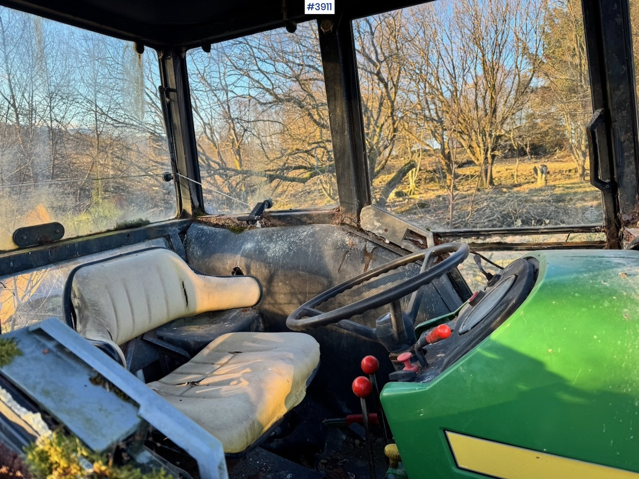 Farm tractor Ca. 1985 John Deere 4x2: picture 11