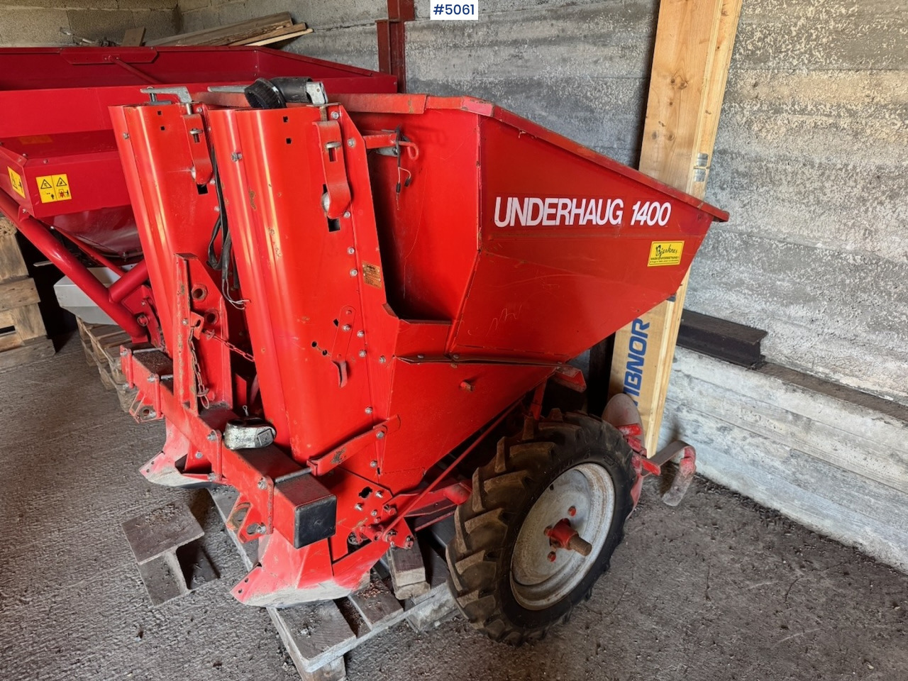 Kverneland Underhaug 1400 Potato picker - Soil tillage equipment: picture 1 Kverneland Underhaug 1400 Potato picker - Soil tillage equipment: picture 1