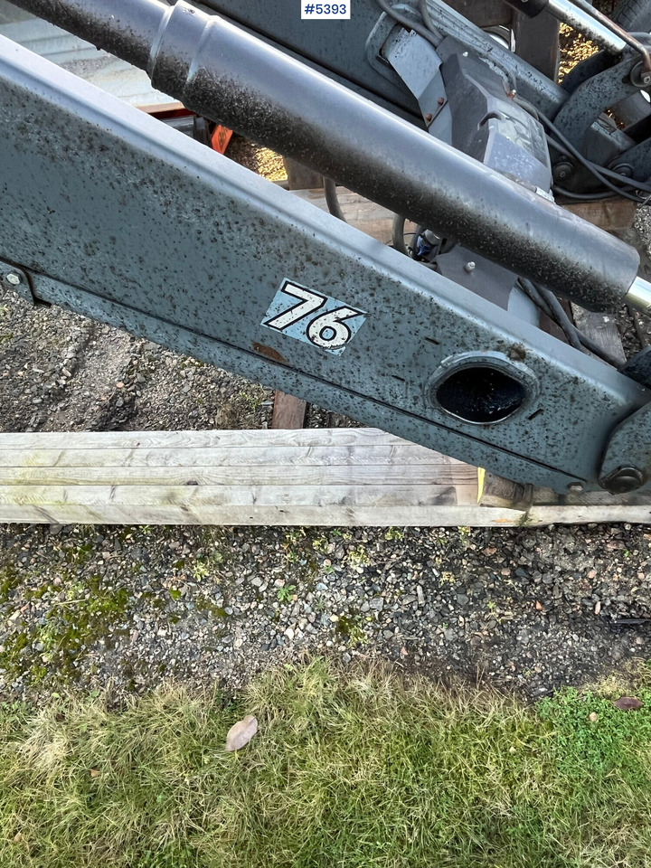 Farm tractor Valtra T 174 E Twintrac Tractor: picture 18
