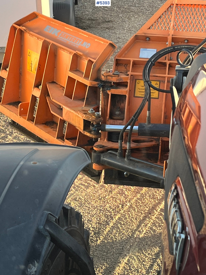 Farm tractor Valtra T 174 E Twintrac Tractor: picture 6
