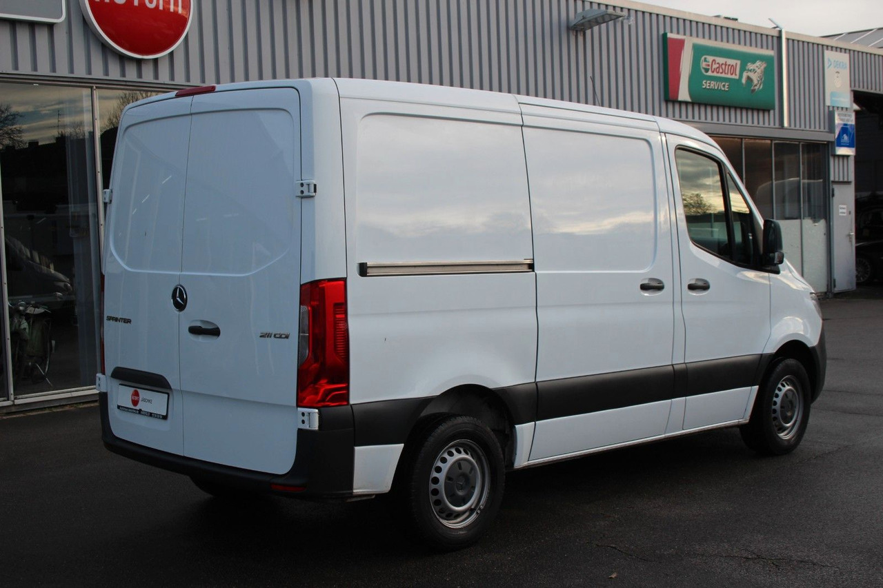 Mercedes-Benz Sprinter Worker 214 CDI 1.Hd sehr GEPFLEGT - Passenger van: picture 3 Mercedes-Benz Sprinter Worker 214 CDI 1.Hd sehr GEPFLEGT - Passenger van: picture 3