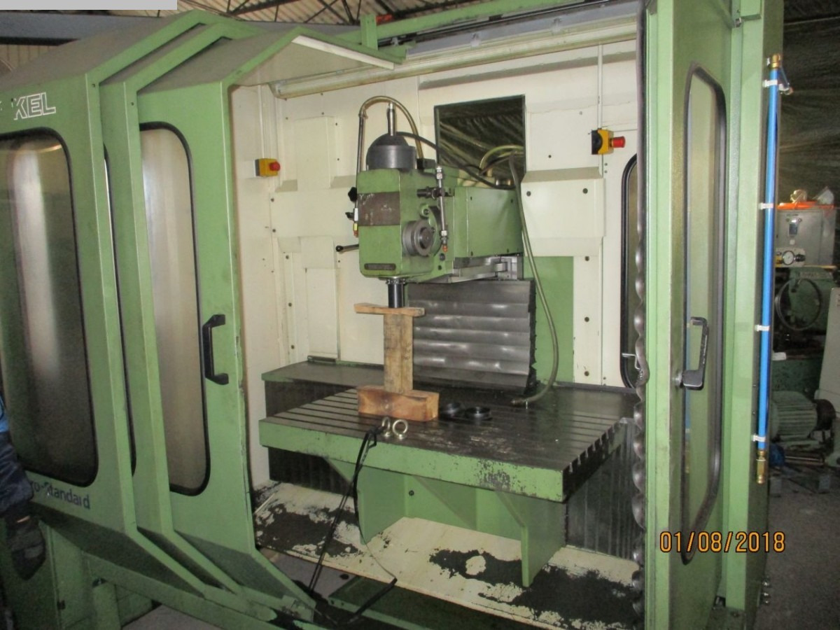 DECKEL FB 5 A - Milling machine: picture 1 DECKEL FB 5 A - Milling machine: picture 1