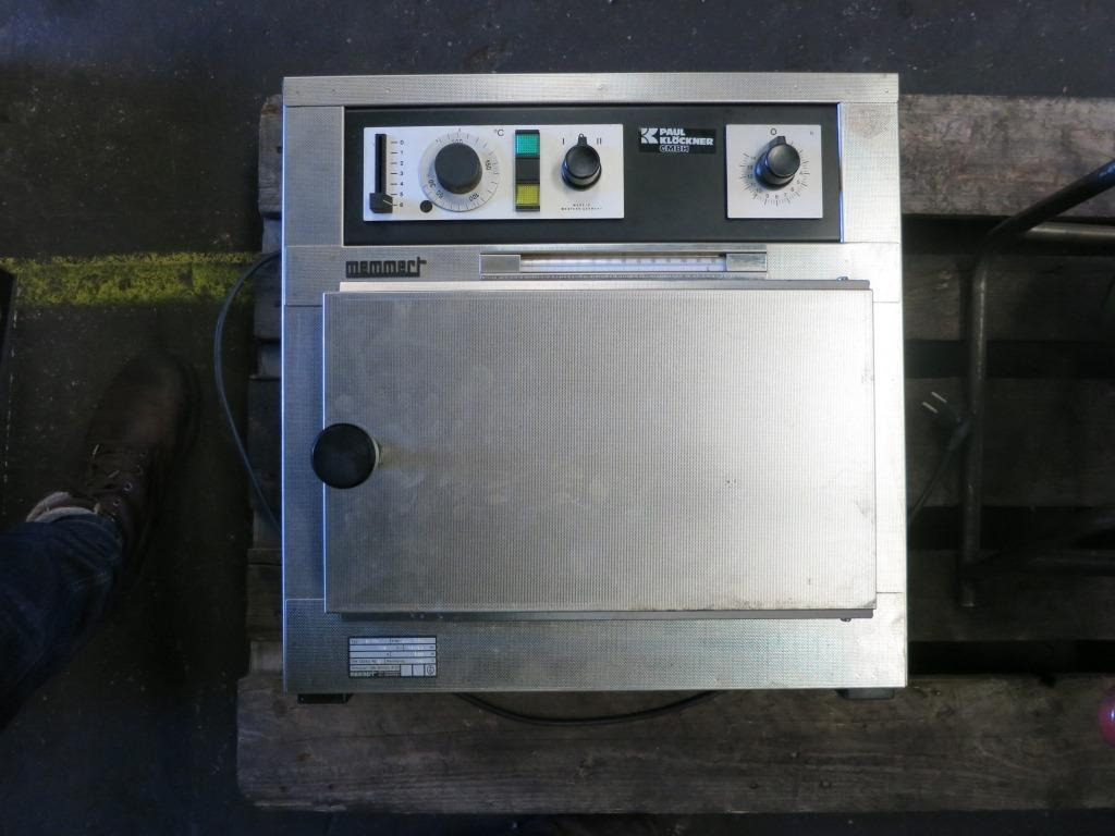 MEMMERT U25 - Metalworking machinery: picture 2 MEMMERT U25 - Metalworking machinery: picture 2