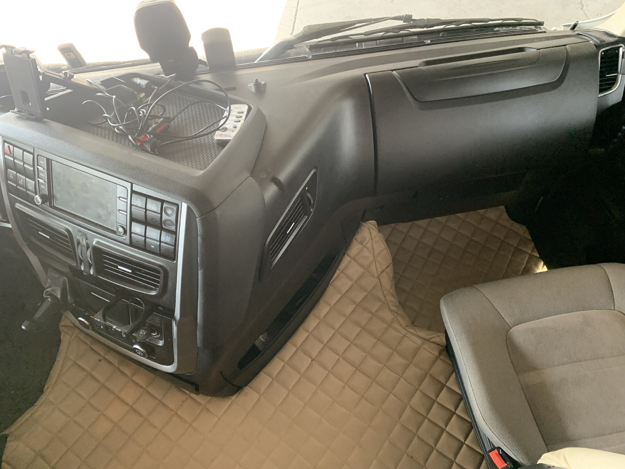Lease a Iveco Stralis 510 AS440STX/P 6X2 2018 Salon Polska Iveco Stralis 510 AS440STX/P 6X2 2018 Salon Polska: picture 21