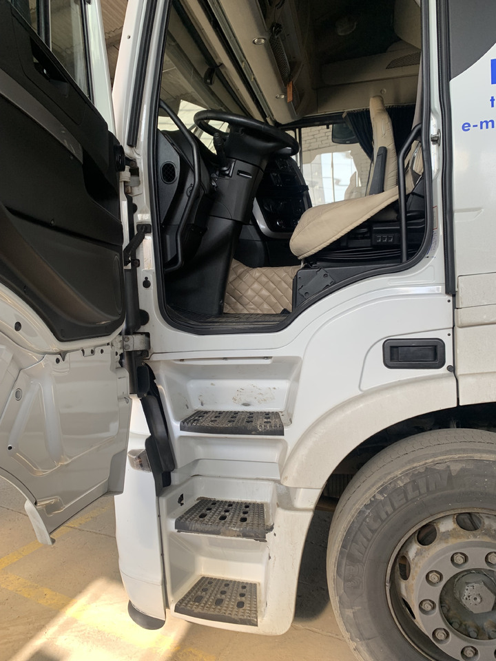 Lease a Iveco Stralis 510 AS440STX/P 6X2 2018 Salon Polska Iveco Stralis 510 AS440STX/P 6X2 2018 Salon Polska: picture 10