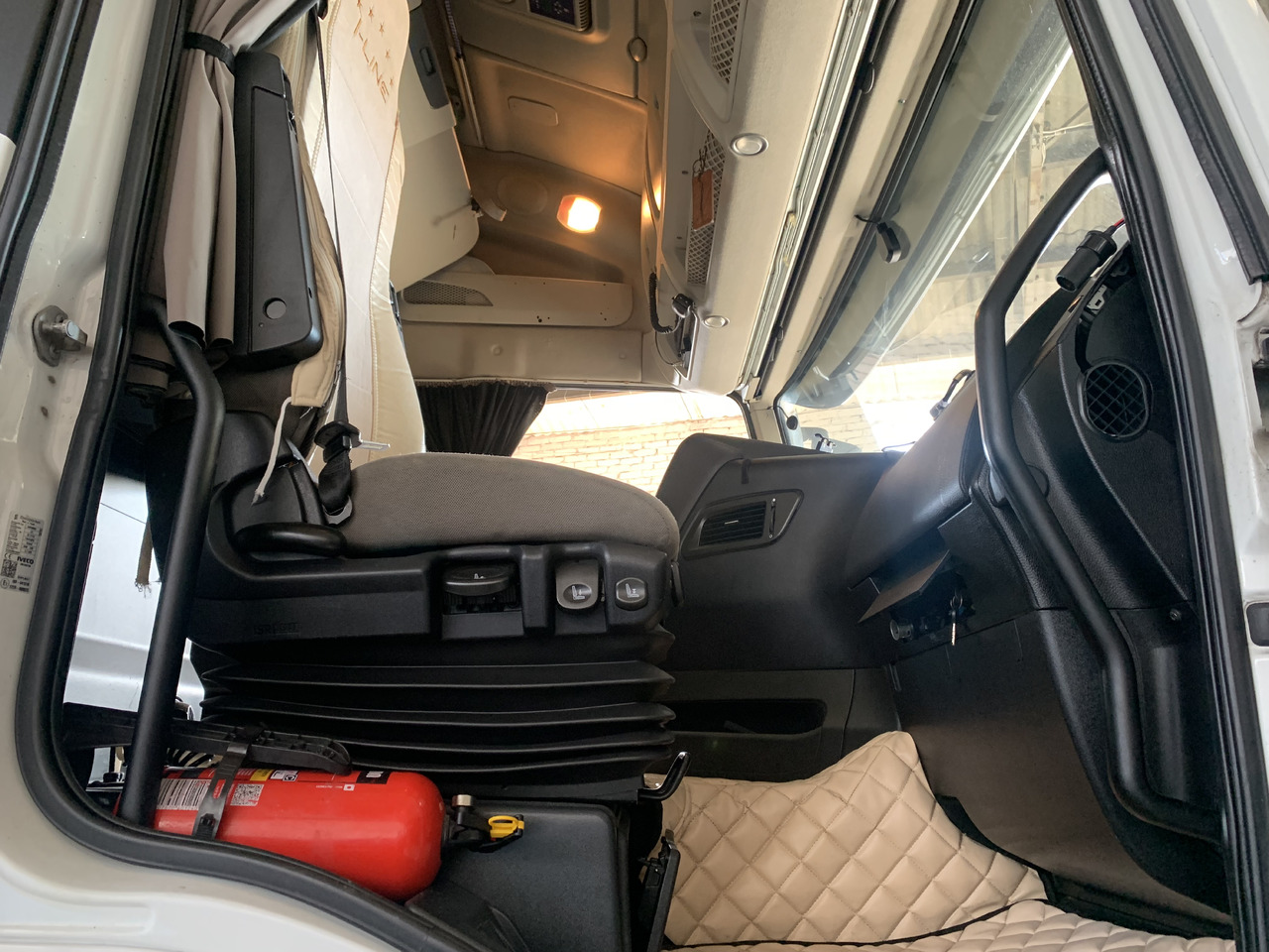 Lease a Iveco Stralis 510 AS440STX/P 6X2 2018 Salon Polska Iveco Stralis 510 AS440STX/P 6X2 2018 Salon Polska: picture 16