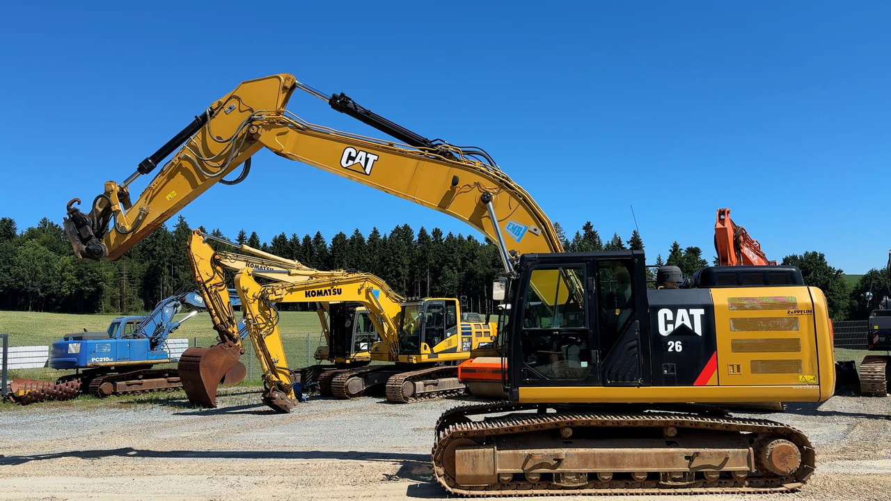 CATERPILLAR 326F - Crawler excavator: picture 1 CATERPILLAR 326F - Crawler excavator: picture 1