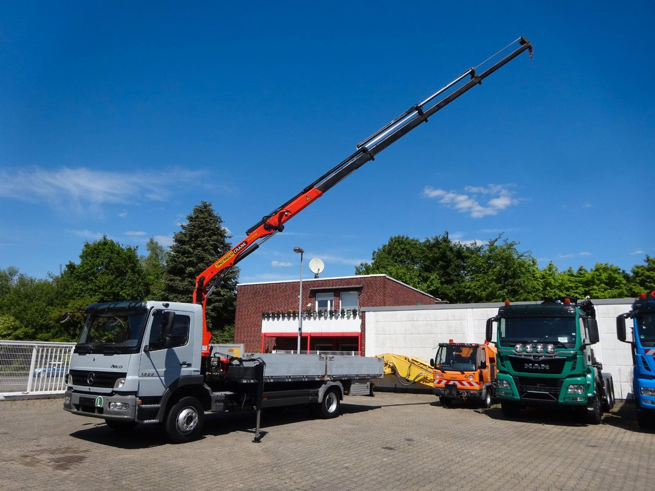 Mercedes-Benz 1222 Atego mit Palfinger PK8501 Kran 4x2 - Dropside/ Flatbed truck, Crane truck: picture 2 Mercedes-Benz 1222 Atego mit Palfinger PK8501 Kran 4x2 - Dropside/ Flatbed truck, Crane truck: picture 2