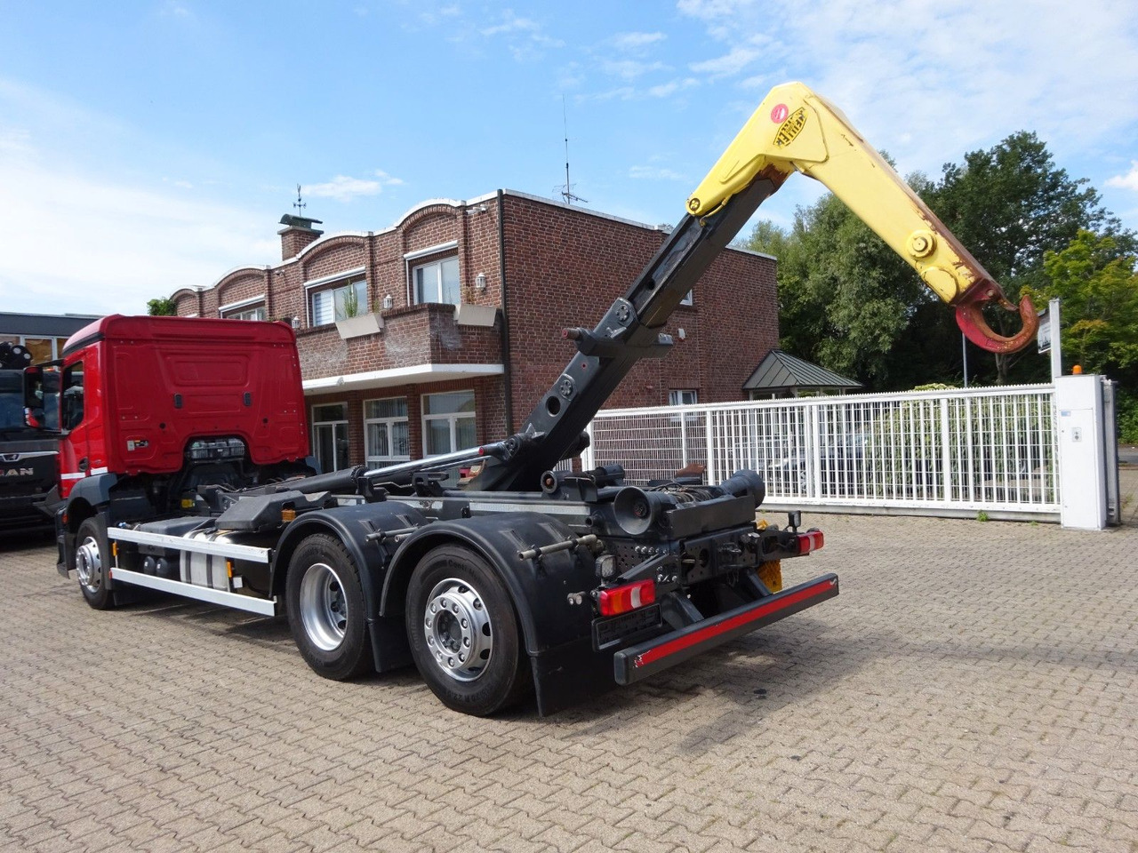 Hook lift truck Mercedes-Benz Antos 2532 MEILLER Abroller Lift+Lenkachse 6x2: picture 10