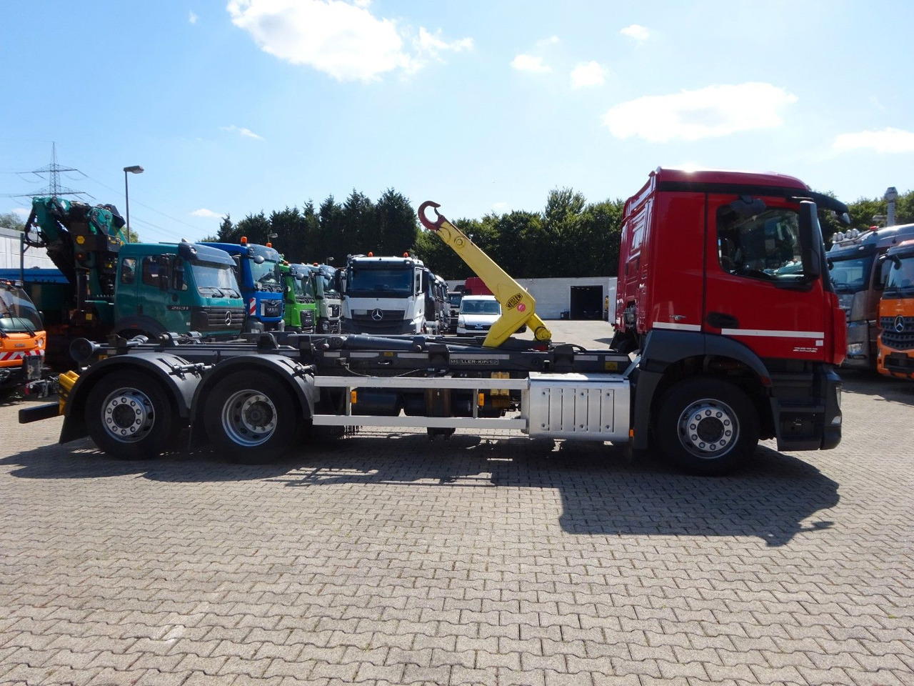 Hook lift truck Mercedes-Benz Antos 2532 MEILLER Abroller Lift+Lenkachse 6x2: picture 12