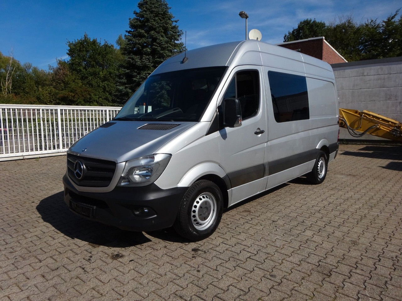 Mercedes-Benz Sprinter 316CDI Mixto 4x2 - Panel van: picture 2 Mercedes-Benz Sprinter 316CDI Mixto 4x2 - Panel van: picture 2