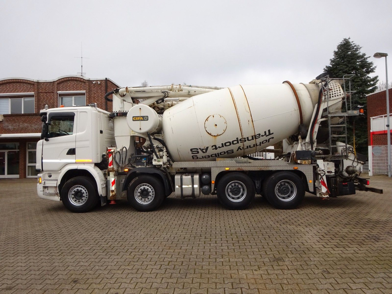 Scania PUMI CIFA 32 Meter 4 Knick. Scania PUMI CIFA 32 Meter 4 Knick. - Concrete pump truck: picture 4 Scania PUMI CIFA 32 Meter 4 Knick. Scania PUMI CIFA 32 Meter 4 Knick. - Concrete pump truck: picture 4