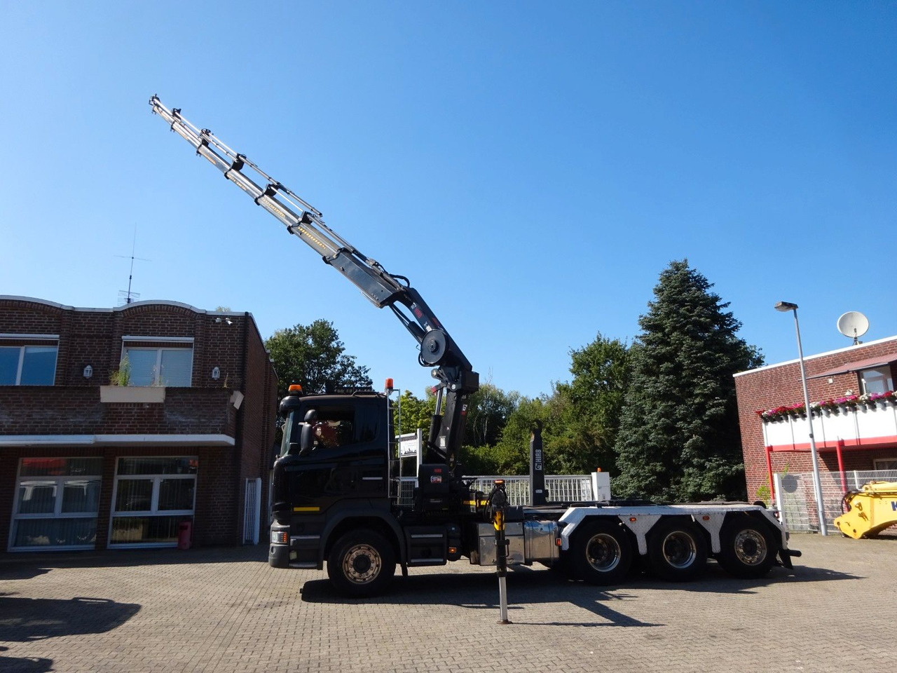 Scania R490 Abroller + HIAB 302E-6 Bj.2021 !Kran TRIDEM Scania R490 Abroller + HIAB 302E-6 Bj.2021 !Kran TRIDEM - Hook lift truck, Crane truck: picture 4 Scania R490 Abroller + HIAB 302E-6 Bj.2021 !Kran TRIDEM Scania R490 Abroller + HIAB 302E-6 Bj.2021 !Kran TRIDEM - Hook lift truck, Crane truck: picture 4