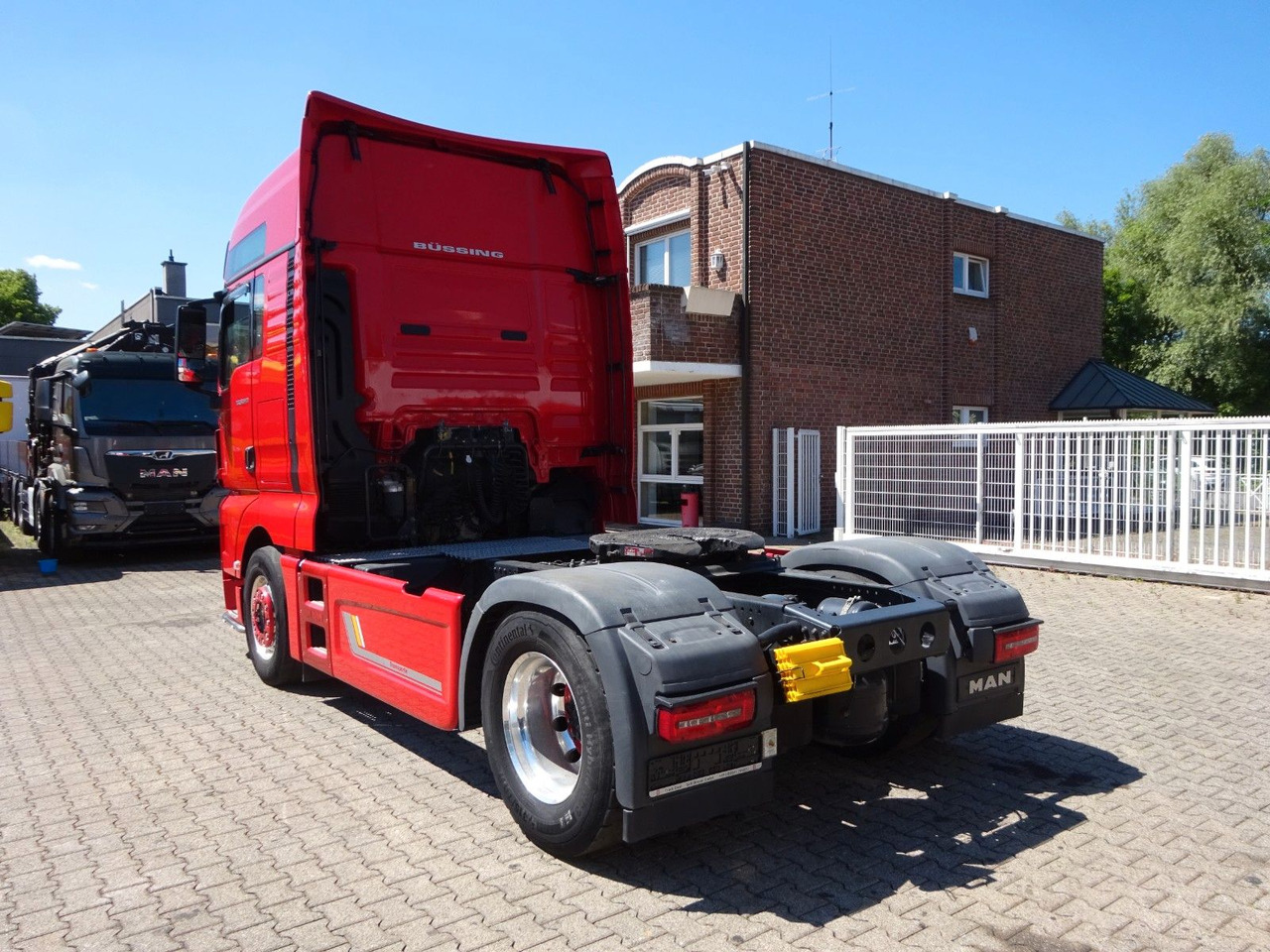 MAN 18.400 TGX SZM 4x2 - Tractor unit: picture 4 MAN 18.400 TGX SZM 4x2 - Tractor unit: picture 4