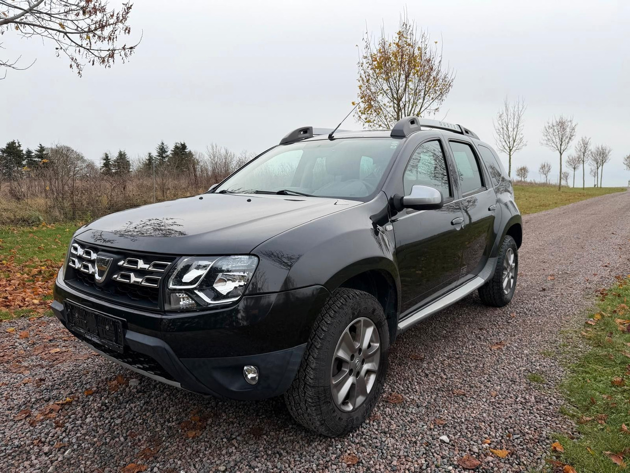 Dacia Duster I Laureate 1.5 DCI *nur 55 000km! - Passenger van: picture 2 Dacia Duster I Laureate 1.5 DCI *nur 55 000km! - Passenger van: picture 2