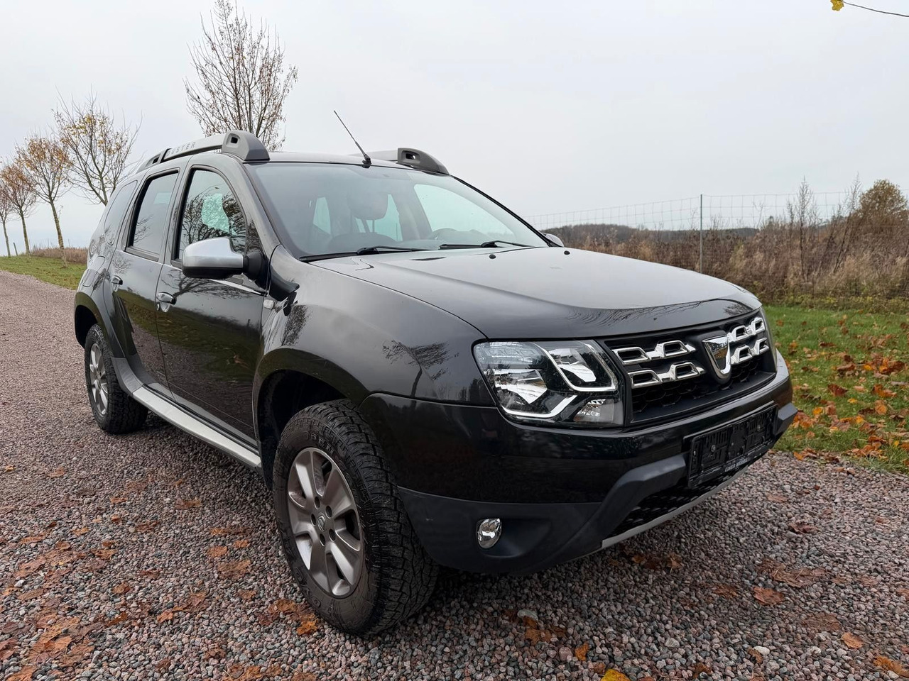 Dacia Duster I Laureate 1.5 DCI *nur 55 000km! - Passenger van: picture 1 Dacia Duster I Laureate 1.5 DCI *nur 55 000km! - Passenger van: picture 1