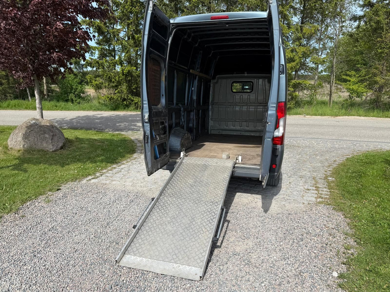Lease a  Fiat Ducato 2.3 JTD Kasten 35 130 L4H3 RS: 4035 mm Fiat Ducato 2.3 JTD Kasten 35 130 L4H3 RS: 4035 mm: picture 18