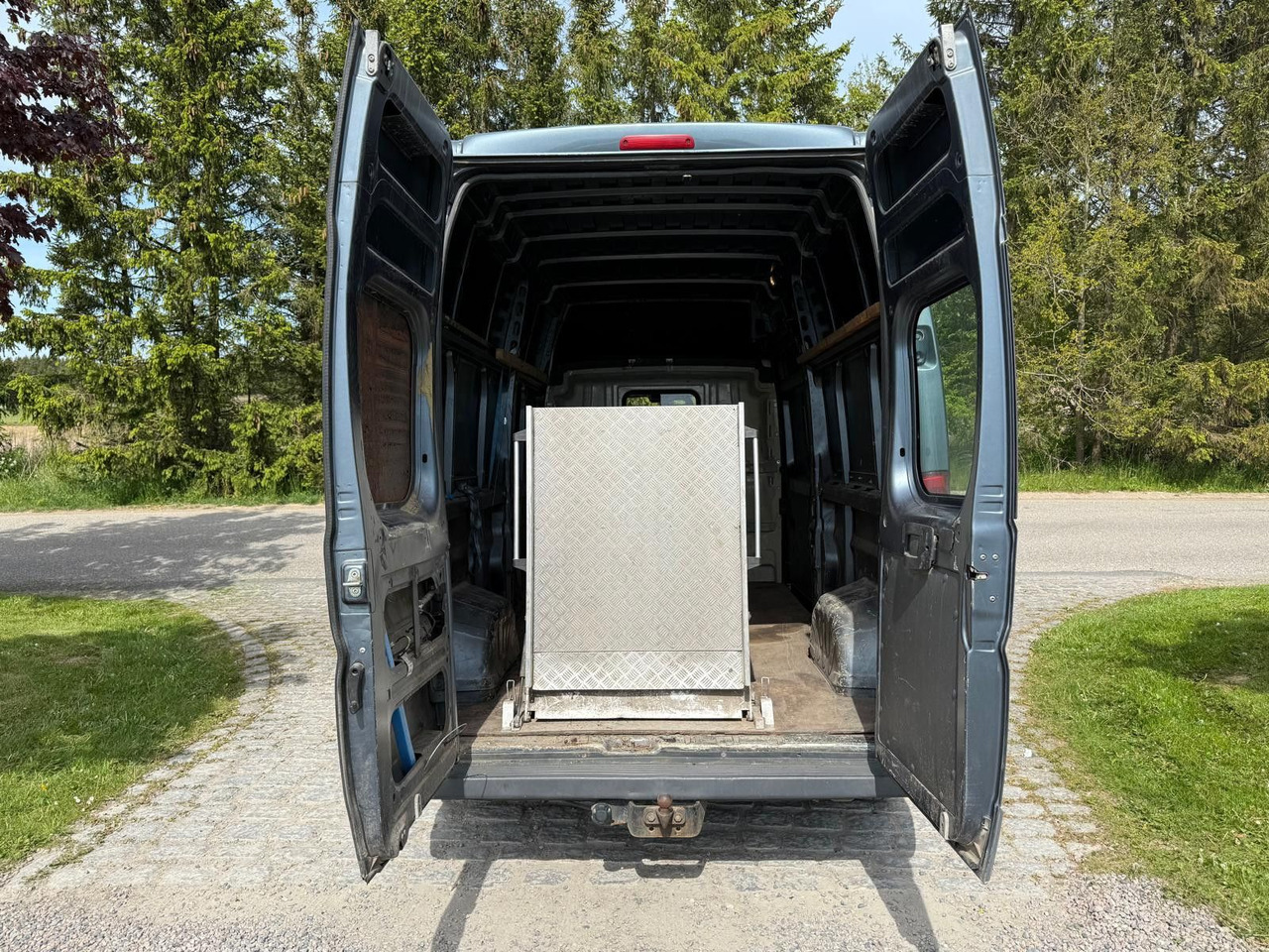Lease a  Fiat Ducato 2.3 JTD Kasten 35 130 L4H3 RS: 4035 mm Fiat Ducato 2.3 JTD Kasten 35 130 L4H3 RS: 4035 mm: picture 17