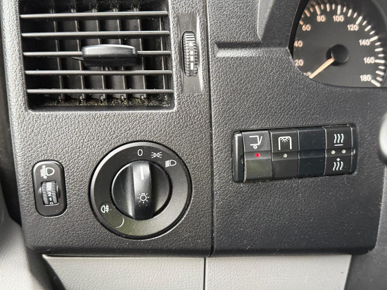 Lease a Mercedes-Benz Sprinter II 316 CDI Box + Lift *8200 EUR netto Mercedes-Benz Sprinter II 316 CDI Box + Lift *8200 EUR netto: picture 17 Lease a Mercedes-Benz Sprinter II 316 CDI Box + Lift *8200 EUR netto Mercedes-Benz Sprinter II 316 CDI Box + Lift *8200 EUR netto: picture 17