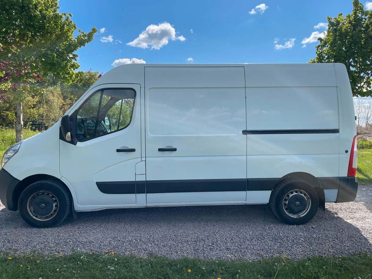 Opel Movano 2.3CDTi 170HP L2H2 Van *7600€ netto - Small van: picture 3 Opel Movano 2.3CDTi 170HP L2H2 Van *7600€ netto - Small van: picture 3