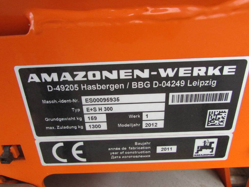 AMAZONEN Werke E+S H 300 - Sand/ Salt spreader for Construction machinery: picture 5 AMAZONEN Werke E+S H 300 - Sand/ Salt spreader for Construction machinery: picture 5