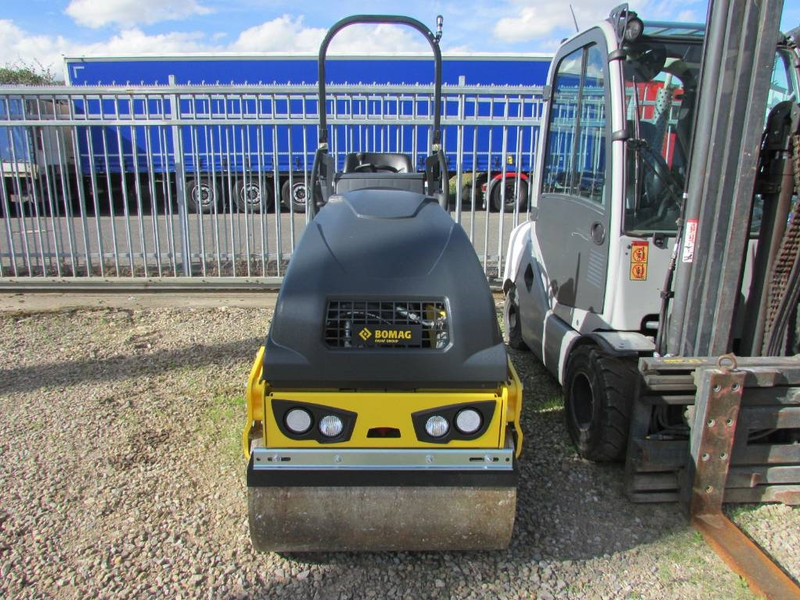 Bomag BW 90 AD-5 Walze / 21.500 EUR - Roller: picture 3 Bomag BW 90 AD-5 Walze / 21.500 EUR - Roller: picture 3