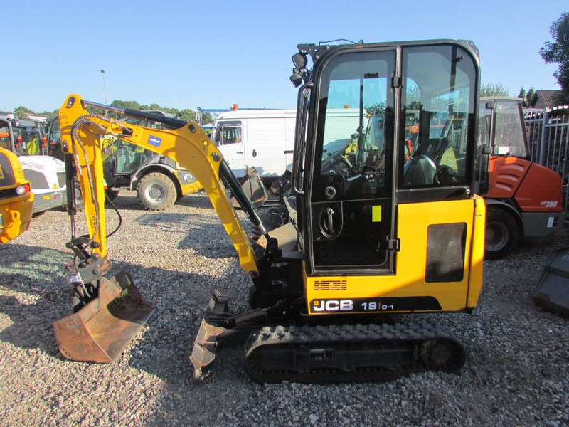 JCB 19 C-1 PC Minibagger 18.500 EUR - Mini excavator: picture 1 JCB 19 C-1 PC Minibagger 18.500 EUR - Mini excavator: picture 1