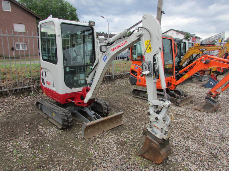 Takeuchi TB 216 V4 Minibagger 24.500 EUR - Mini excavator: picture 2 Takeuchi TB 216 V4 Minibagger 24.500 EUR - Mini excavator: picture 2