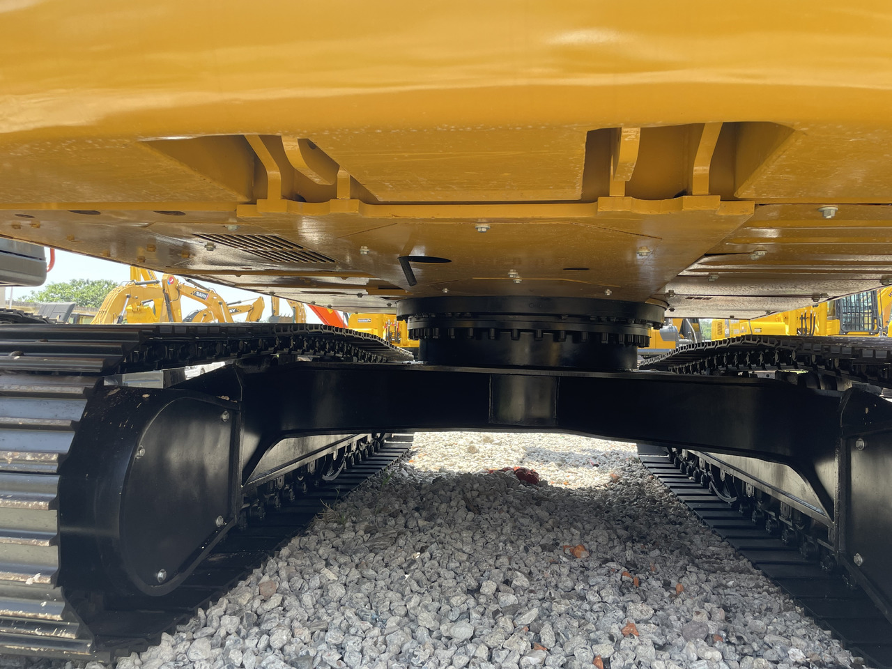 CATERPILLAR 323D2 - Crawler excavator: picture 4 CATERPILLAR 323D2 - Crawler excavator: picture 4