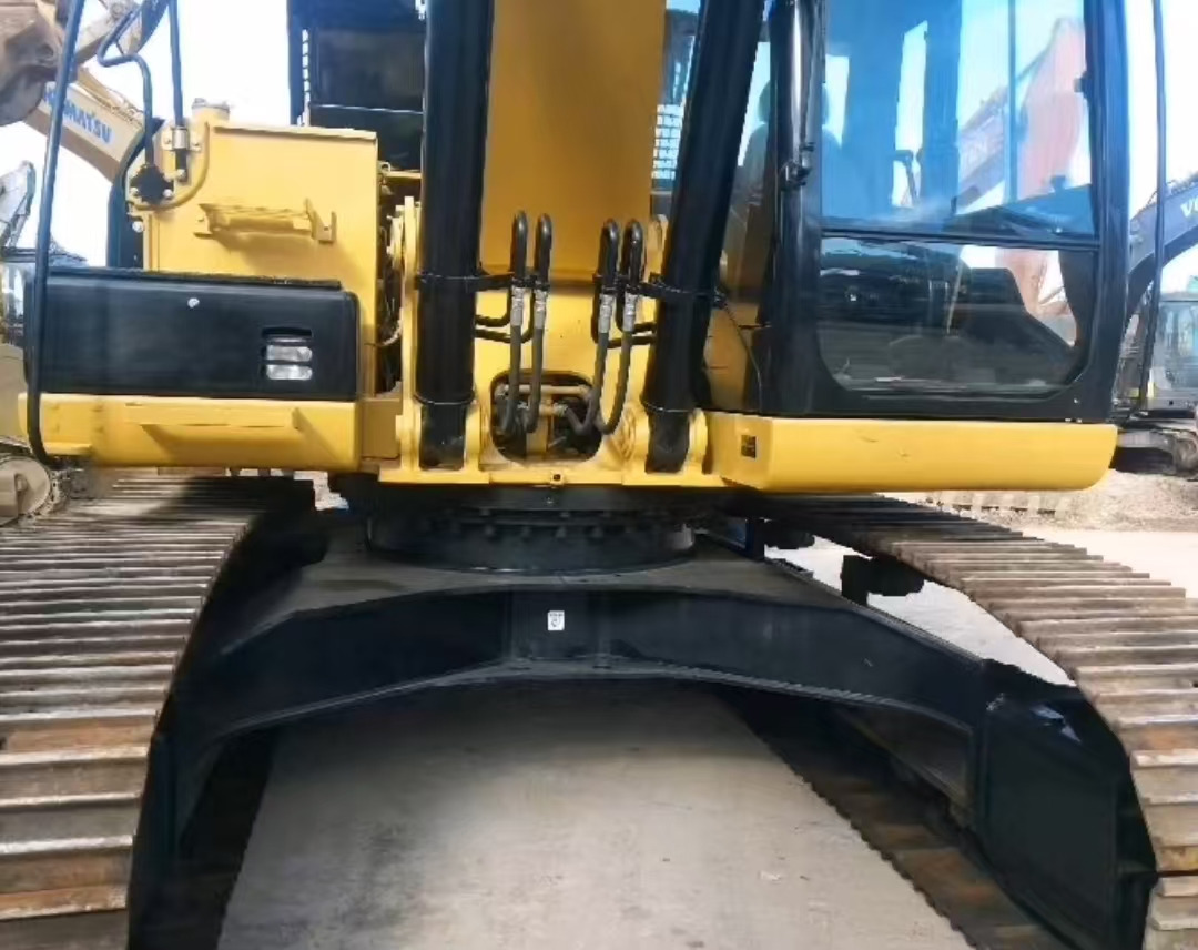 CATERPILLAR 325 D - Crawler excavator: picture 4 CATERPILLAR 325 D - Crawler excavator: picture 4