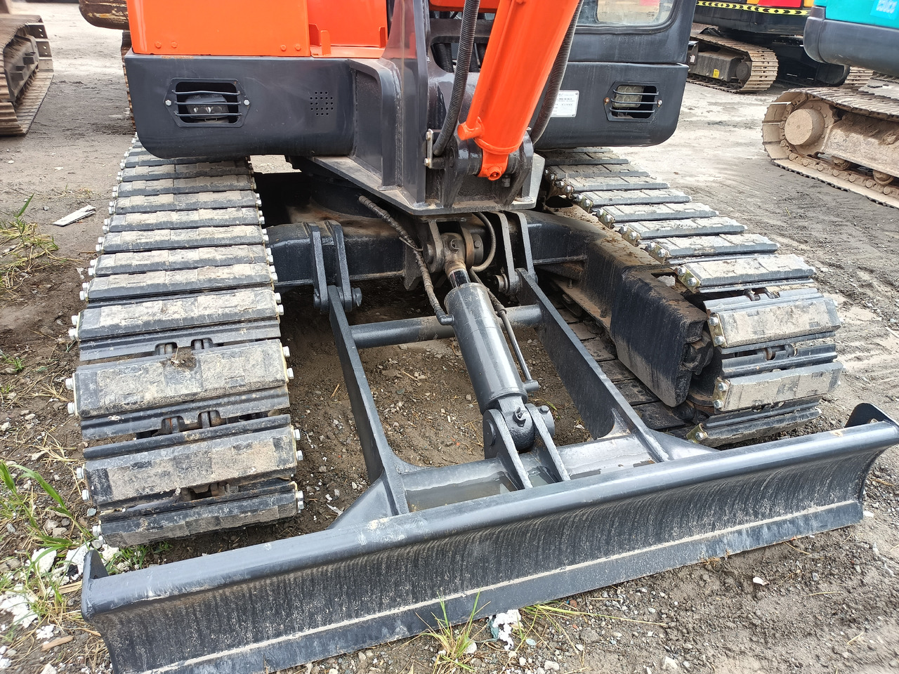 DOOSAN DH60-7 - Crawler excavator: picture 2 DOOSAN DH60-7 - Crawler excavator: picture 2