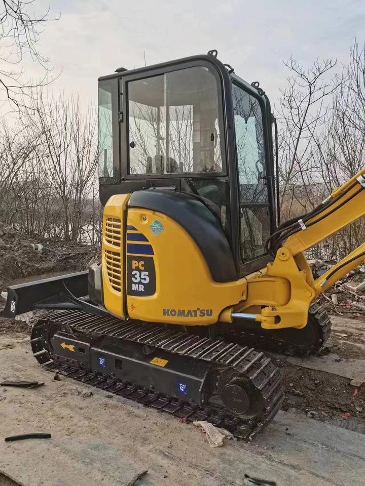 KOMATSU PC 35 MR - Mini excavator: picture 3 KOMATSU PC 35 MR - Mini excavator: picture 3