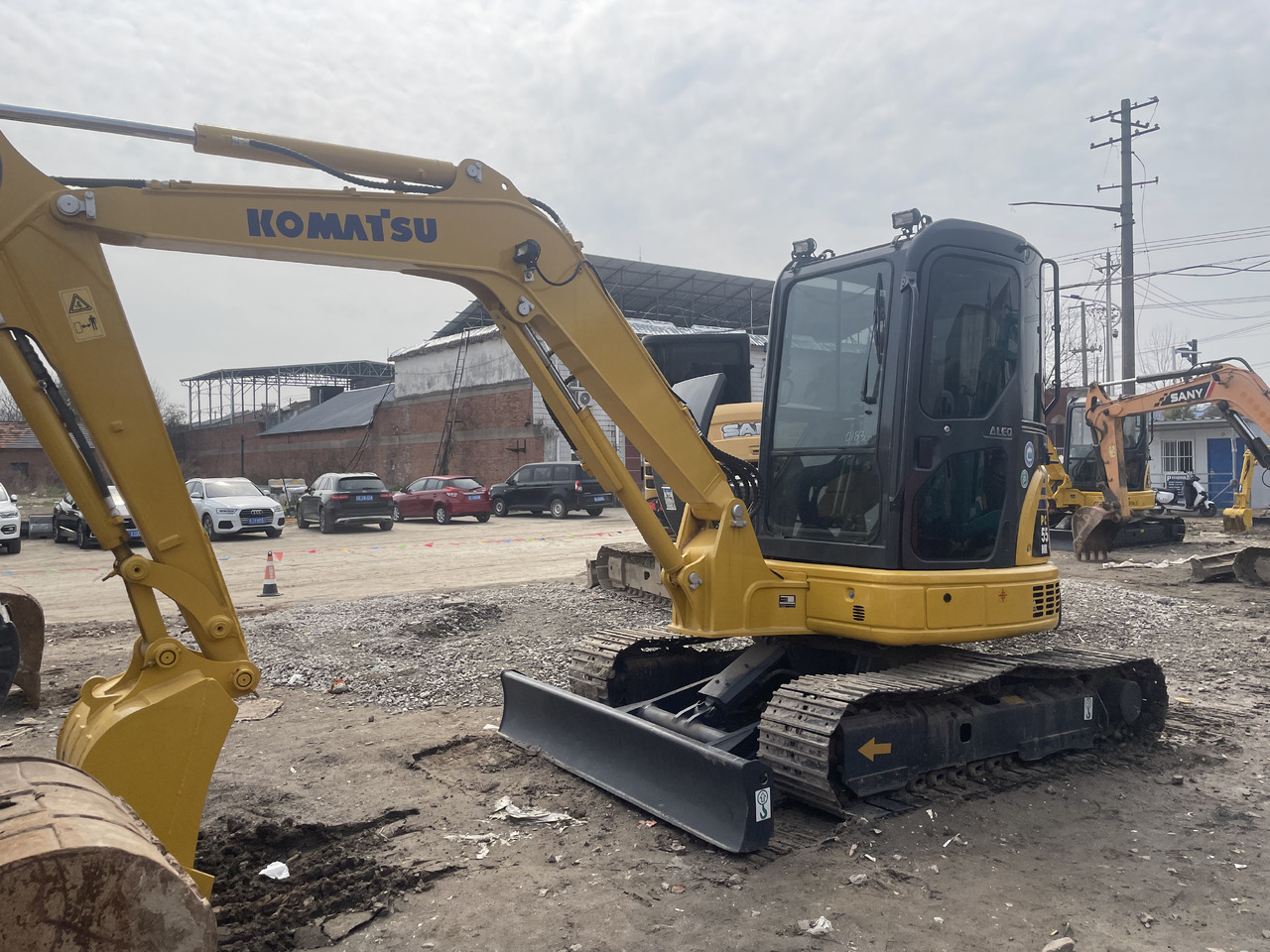 Mini excavator KOMATSU PC55MR: picture 9