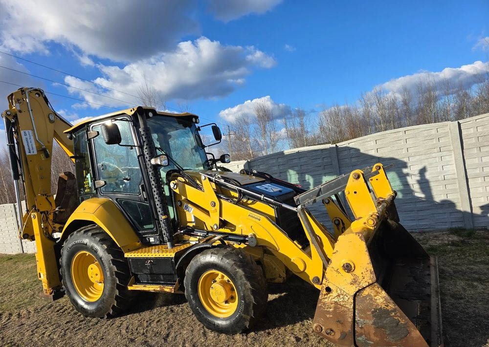 Caterpillar - Backhoe loader: picture 2 Caterpillar - Backhoe loader: picture 2