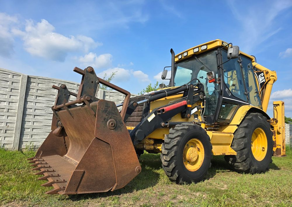 Caterpillar - Backhoe loader: picture 1 Caterpillar - Backhoe loader: picture 1