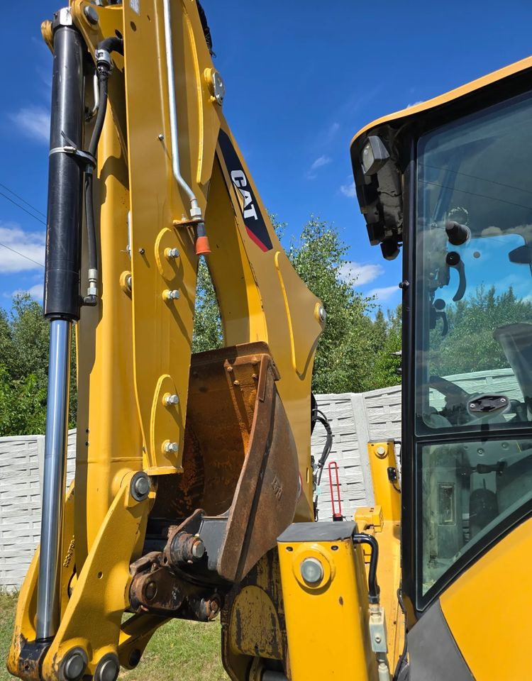Backhoe loader JCB: picture 9