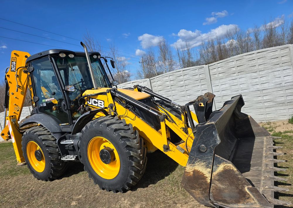 JCB - Backhoe loader: picture 2 JCB - Backhoe loader: picture 2