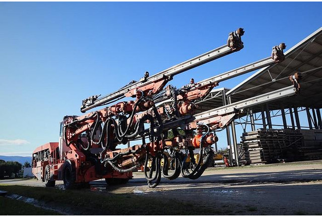 Sandvik DT1130-SC - Drilling rig: picture 1 Sandvik DT1130-SC - Drilling rig: picture 1