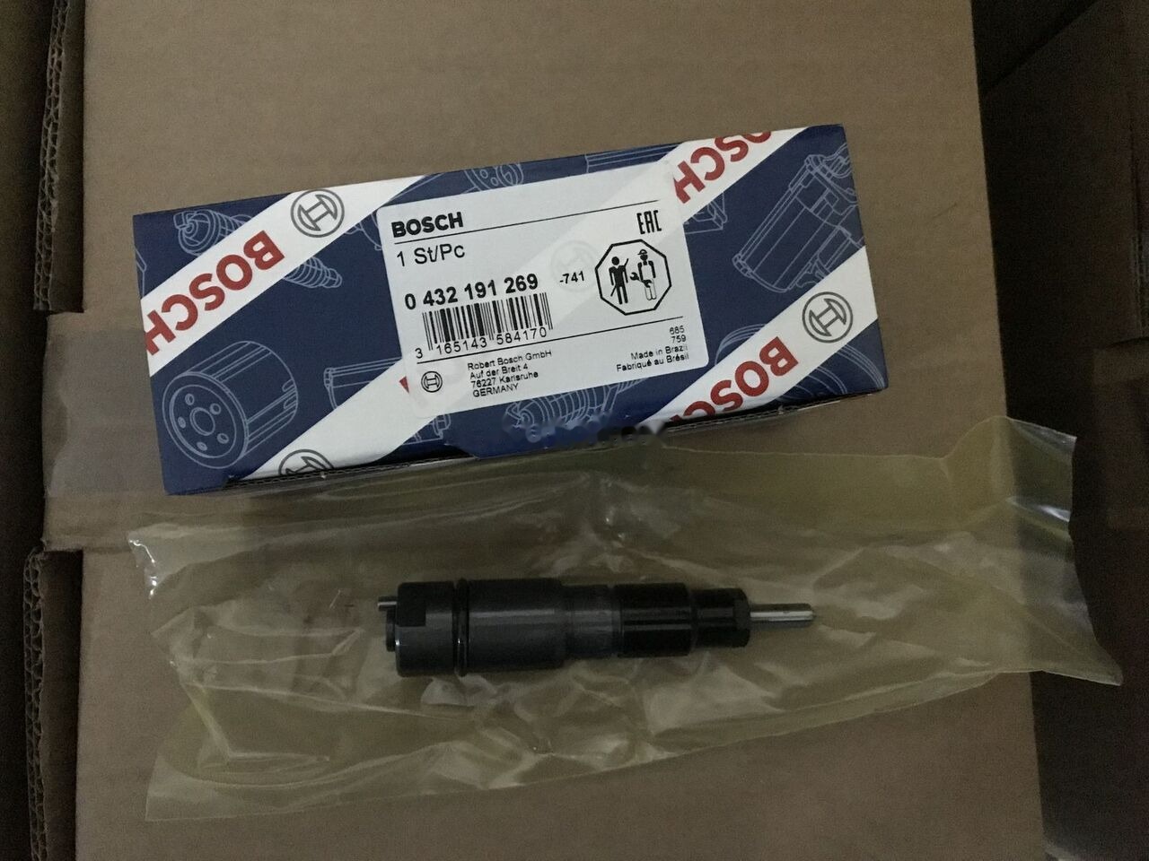 Bosch 2018 0060175121 Mercedes-Benz AXOR-ATEGO-ACTROS MERCEDES - Injector for Truck: picture 3 Bosch 2018 0060175121 Mercedes-Benz AXOR-ATEGO-ACTROS MERCEDES - Injector for Truck: picture 3